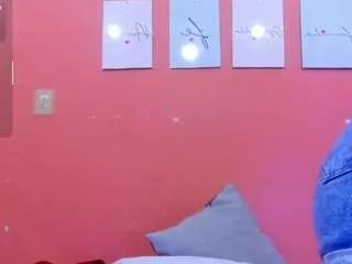 Offline little-beillis on CamSoda