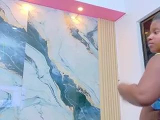 Offline littlechocolatee on CamSoda