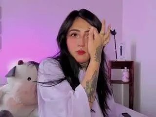 Offline lola-leah on CamSoda