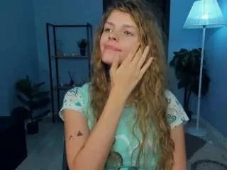 Freechat lornaeddy on CamSoda