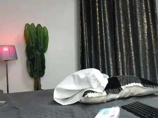 Offline luecipher360 on CamSoda