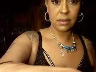 Offline lushdiamondz on CamSoda