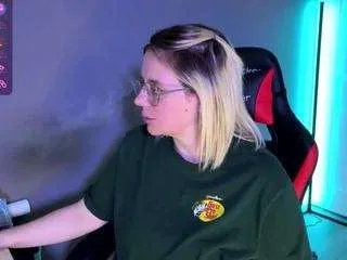 Offline maaad-maxxx on CamSoda