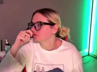 Offline maaad-maxxx on CamSoda