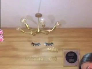 Offline mia-ponce-a on CamSoda