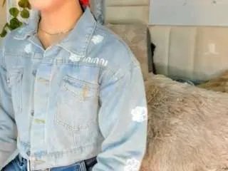 Freechat michellgonzalez on CamSoda