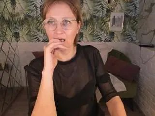 Freechat parischerry on CamSoda
