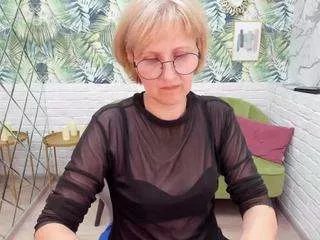 Freechat parischerry on CamSoda