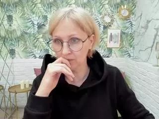 Freechat parischerry on CamSoda