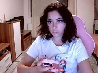 Offline prettyjulliette on CamSoda
