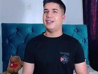 Freechat rahiancooperhot on CamSoda