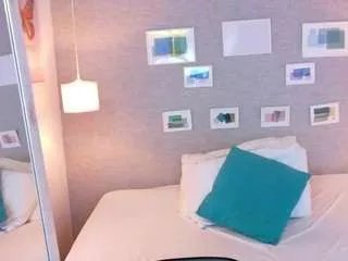 Offline sally-harper on CamSoda