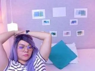 Offline sally-harper on CamSoda