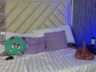 Offline samanthaduque1 on CamSoda