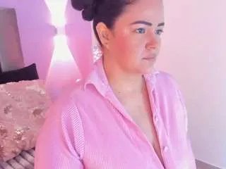 Offline saramontoya on CamSoda