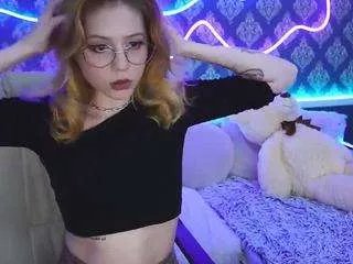 sashaexclusive on CamSoda 