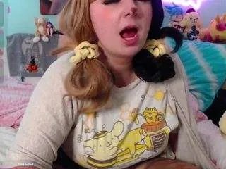 Freechat saturnbang on CamSoda