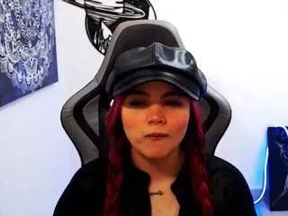 Offline scarletthudsson on CamSoda