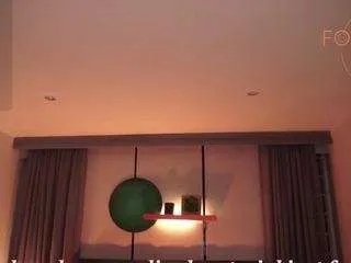 Freechat sheyla-hills on CamSoda