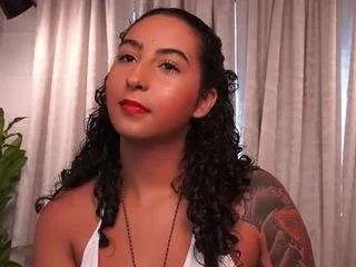 Freechat sofi-dream on CamSoda