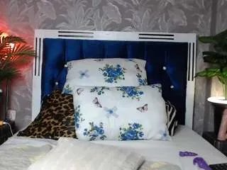 Freechat stacydash on CamSoda