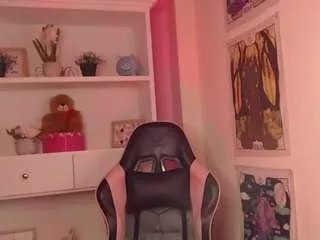 Freechat susanbluee on CamSoda