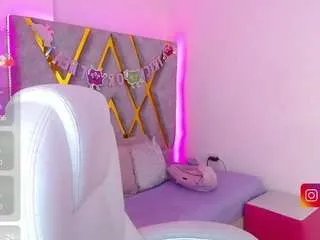 Offline susanhottye on CamSoda