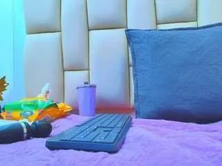 sweet-amye on CamSoda 