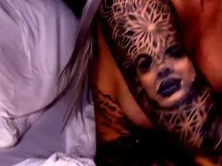 Offline tikhomirov on CamSoda