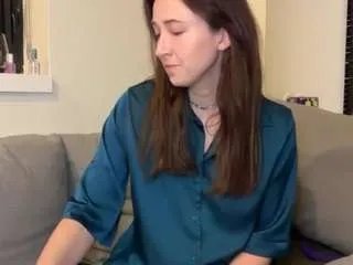 Offline tilliemay on CamSoda