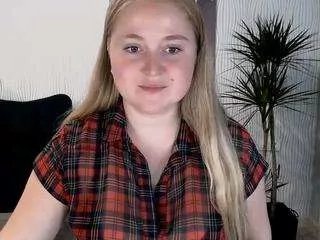 Offline tori-s on CamSoda