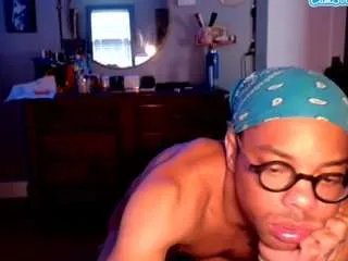 Offline twinkbottom95 on CamSoda