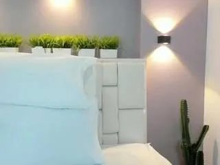 Offline valeeriagarcia on CamSoda