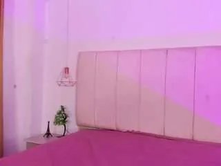 Freechat venusssxxx on CamSoda