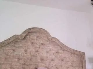 Offline victoria-adams14 on CamSoda