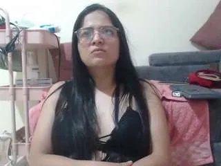 Freechat viioletta19 on CamSoda