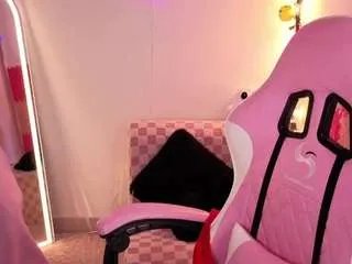 Offline violet-ch on CamSoda