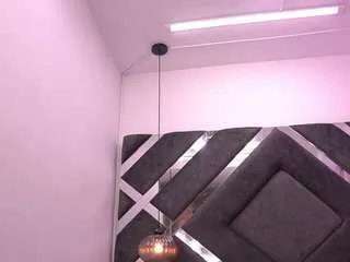 Freechat violeta-sanz on CamSoda