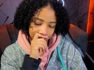 Offline violeth-b on CamSoda