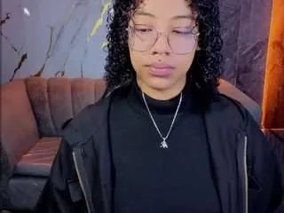 Offline violeth-b on CamSoda