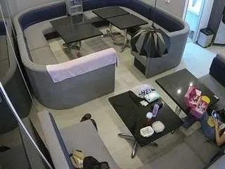 Freechat voyeurcam-jb-dining on CamSoda