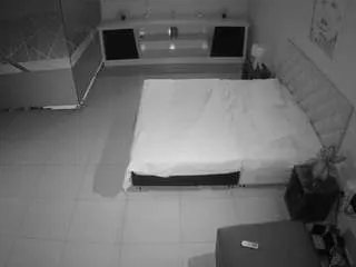 Freechat voyeurcam-jb-office-1 on CamSoda