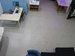 Freechat voyeurcam-jb-room-3 on CamSoda