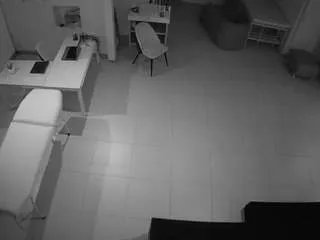 Freechat voyeurcam-jb-room-3 on CamSoda