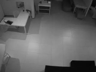 Freechat voyeurcam-jb-room-3 on CamSoda