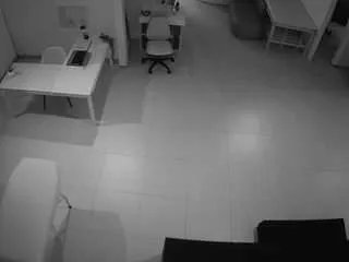 Freechat voyeurcam-jb-room-3 on CamSoda