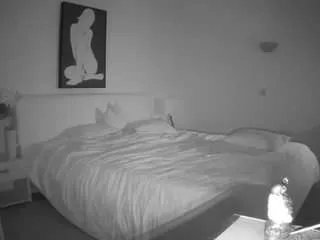 Freechat voyeurcam-julmodels-reallife-2 on CamSoda