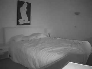 Freechat voyeurcam-julmodels-reallife-2 on CamSoda