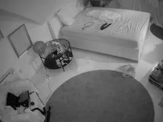 Freechat voyeurcam-julmodels-whitebed-4 on CamSoda