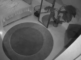 Freechat voyeurcam-julmodels-whitebed-5 on CamSoda